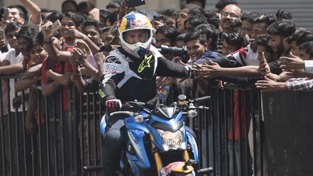 ... who can’t seem to get enough of him. (Satish Bate/HT Photo) 