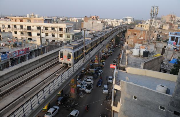 All restrictions planned for the Delhi metro train services from Monday have been lifted. (HT Photo) All restrictions planned for the Delhi metro train services from Monday have been lifted. (HT Photo)