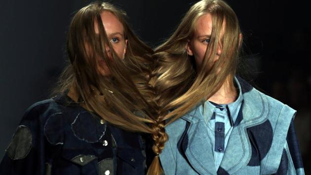 Models present creations from Amapo during Sao Paulo Fashion Week in Sao Paulo, Brazil. (Paulo Whitaker / REUTERS) Models present creations from Amapo during Sao Paulo Fashion Week in Sao Paulo, Brazil. (Paulo Whitaker / REUTERS)