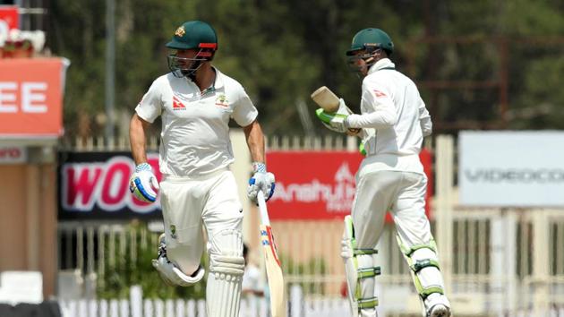Shaun Marsh and Peter Handscomb stitched a solid partnership as Australia hung in on the final day of the Ranchi Test against India(BCCI)
