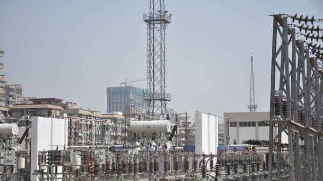 Officials of UP Power Transmission Corporation Limited (UPPTCL) said that 80% of the work on the 400KV substation in Indirapuram has been completed. (Sakib Ali/HT) Officials of UP Power Transmission Corporation Limited (UPPTCL) said that 80% of the work on the 400KV substation in Indirapuram has been completed. (Sakib Ali/HT)