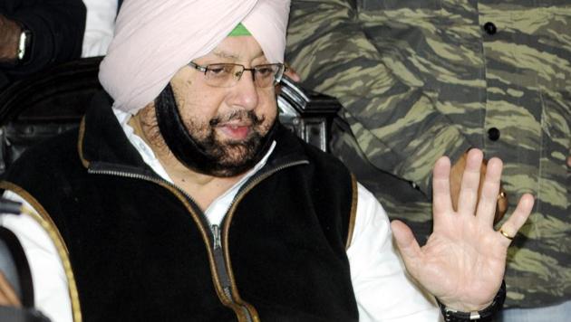 Crackdowns by the Amarinder Singh government will rebuff charges made by the AAP during campaigning that the Congress had a “quid-pro-quo” arrangement with the Shiromani Akali Dal. (HT file photo) Crackdowns by the Amarinder Singh government will rebuff charges made by the AAP during campaigning that the Congress had a “quid-pro-quo” arrangement with the Shiromani Akali Dal. (HT file photo)