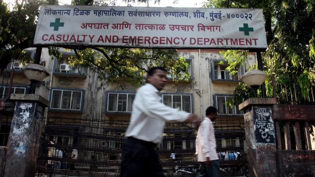 Over 4,000 resident doctors did not report for duty today. (HT File Photo) Over 4,000 resident doctors did not report for duty today. (HT File Photo)