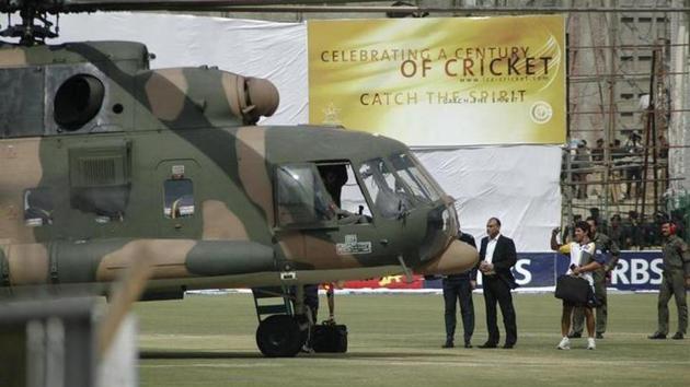 Sri Lanka’s cricket team members prepare to board a Pakistani military helicopter at the Gaddafi stadium after their team bus was attacked by gunmen while on the way to the stadium in Lahore March 3, 2009. (Reuters File Photo) Sri Lanka’s cricket team members prepare to board a Pakistani military helicopter at the Gaddafi stadium after their team bus was attacked by gunmen while on the way to the stadium in Lahore March 3, 2009. (Reuters File Photo)