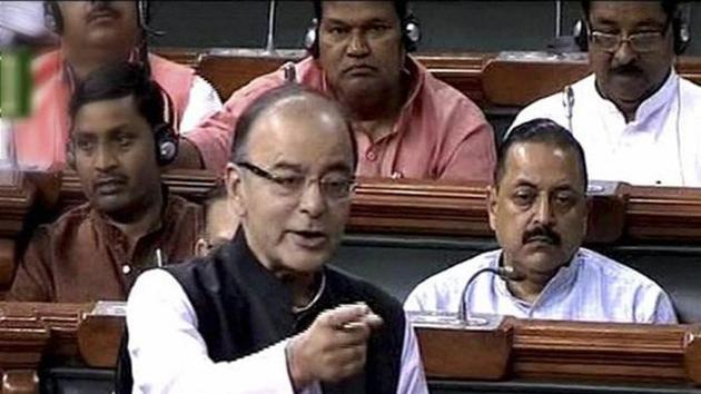 Finance minister Arun Jaitley speaking in Lok Sabha(PTI file photo)