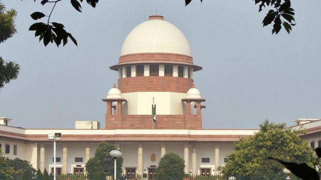 A Supreme Court bench of Chief Justice Jagdish Singh Khehar, Justice DY Chandrachud and Justice Sanjay Kishan Kaul found no infirmity with the high court order directing inquiry by the Central Bureau of Investigation (CBI).(Reuters)