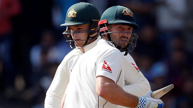 Peter Handscomb and Shaun Marsh (R) run between the wickets on Day 5 of the third India vs Australia Test in Ranchi on March 20. Their partnership denied India a win and 2-1 series lead.(REUTERS)