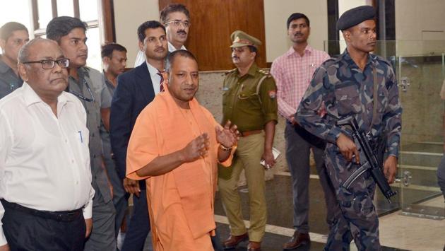Uttar Pradesh chief minister Aditya Nath arrives at the Lok Bahvan on Monday for his first meeting with government officials at the secretariat. (HT Photo) Uttar Pradesh chief minister Aditya Nath arrives at the Lok Bahvan on Monday for his first meeting with government officials at the secretariat. (HT Photo)
