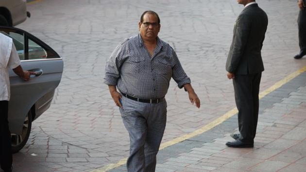 Satish Kaushik arrives for the prayer meet of Aishwarya’s father. (Photo by Prodip Guha) 