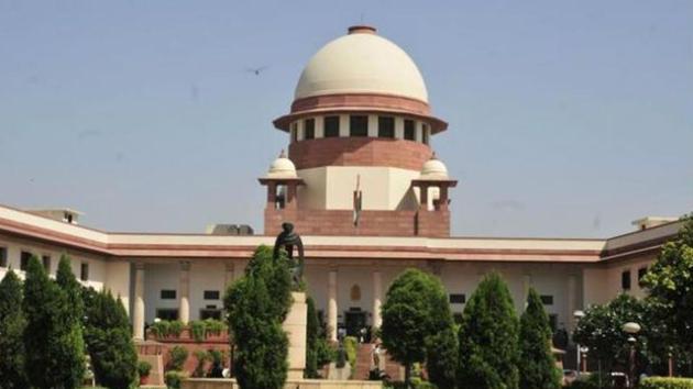 The Supreme Court on Tuesday declined Trinamool Congress leaders’ plea to set aside a Calcutta high court order directing the CBI to probe Narada News’ sting operation. (PTI File Photo) The Supreme Court on Tuesday declined Trinamool Congress leaders’ plea to set aside a Calcutta high court order directing the CBI to probe Narada News’ sting operation. (PTI File Photo)