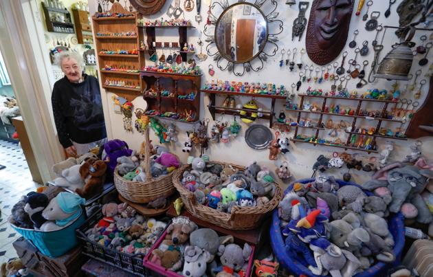 The 86-year-old’s collection spread throughout her entire home over the course of 65 years. (Yves Herman / Reuters) The 86-year-old’s collection spread throughout her entire home over the course of 65 years. (Yves Herman / Reuters)