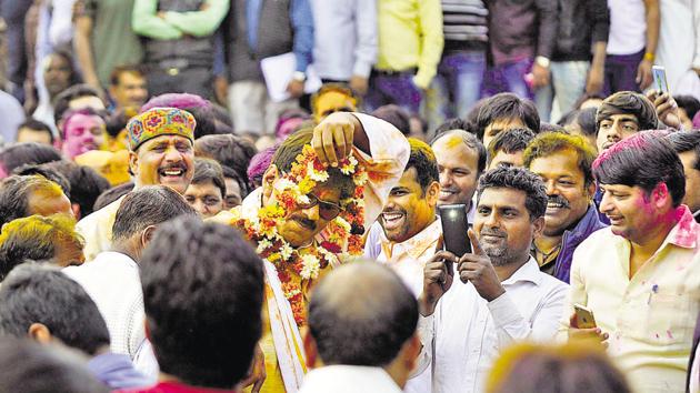 Dhirendra Singh (in garland) had defected to the BJP from the Congress on January 8. (Sunil Ghosh/HT FIle Photo) Dhirendra Singh (in garland) had defected to the BJP from the Congress on January 8. (Sunil Ghosh/HT FIle Photo)