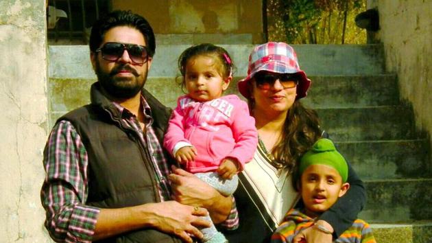 An old family photo on Ekam Dhillon’s Facebook account.(CREDIT:FACEBOOK)