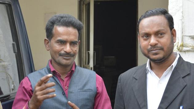 Truck driver Ishaq Ahmad, whose licence was used by Qadri to obtain bail in the case, arrived at Ghaziabad on Thursday to record his statement before the crime branch. (Sakib Ali /HT Photo) Truck driver Ishaq Ahmad, whose licence was used by Qadri to obtain bail in the case, arrived at Ghaziabad on Thursday to record his statement before the crime branch. (Sakib Ali /HT Photo)
