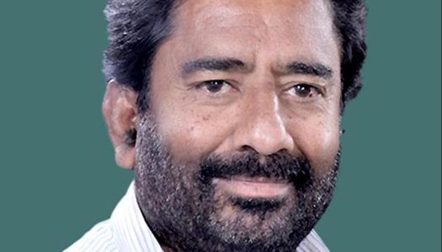 Shiv Sena MP Ravindra Gaikwad is scheduled to fly to Pune at 4pm on Friday on an Air India flight. (File photo) Shiv Sena MP Ravindra Gaikwad is scheduled to fly to Pune at 4pm on Friday on an Air India flight. (File photo)