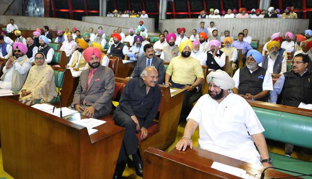 Congress ministers and other MLAs in the Punjab Vidhan Sabha on the first day of the maiden session of the 14th assembly on Friday, March 24. (Keshav Singh/HT)