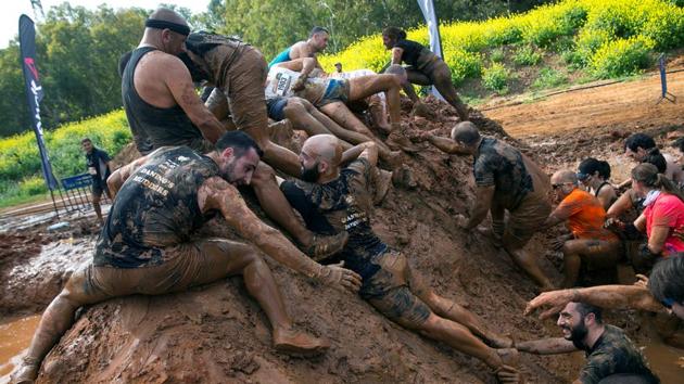 Contestants can race alone or as part of a team. (Baz Ratner/Reuters)