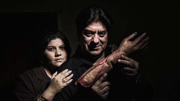 Filmmaker Shyam Ramsay with daughter Saasha at 101India’s office in Bandra(Aalok Soni/HT photo)