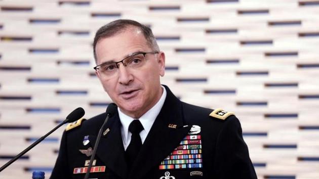 General Curtis Scaparrotti, NATO’s Supreme Allied Commander in Europe alleged that Moscow was supplying the extremist group in Afghanistan. (Reuters Photo) General Curtis Scaparrotti, NATO’s Supreme Allied Commander in Europe alleged that Moscow was supplying the extremist group in Afghanistan. (Reuters Photo)