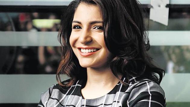 Anushka debuted in Bollywood opposite Shah Rukh Khan in Rab Ne Bana Di Jodi.