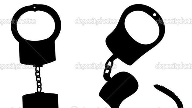 wo men allegedly involved in chain snatching and thefts were arrested from D Park area in Sector 62.(Representative Photo) wo men allegedly involved in chain snatching and thefts were arrested from D Park area in Sector 62.(Representative Photo)