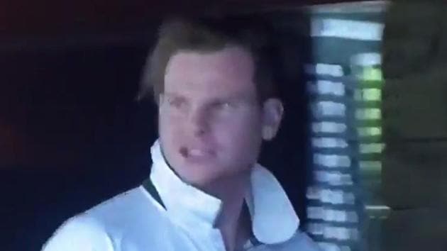 Australian skipper Steve Smith was caught on camera calling Indian opener Murali Vijay a ‘f**king cheat’ on Day 3 of the 4th Test in Dharamsala.(Twitter)