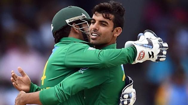 Pakistan's Shadab Khan (R) celebrates after dismissing West Indies' Sunil Narine in Bridgetown, Barbados.(AFP/Getty Images)