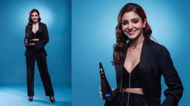 Anushka Sharma won the award for the Most Stylish Actress and her elegant and stylish ensemble was applauded as well. (Aalok Soni/HT Photo) Anushka Sharma won the award for the Most Stylish Actress and her elegant and stylish ensemble was applauded as well. (Aalok Soni/HT Photo)