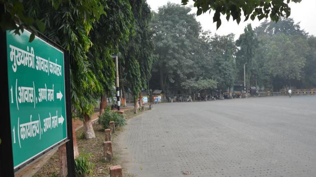 Senior BJP leaders Prem Kumar, Nand Kishore Yadav and Nitin Navin opted out of the dinner hosted by Bihar chief minister Nitish Kumar at his residence, 1, Aney Marg, in Patna.(HT representative image)