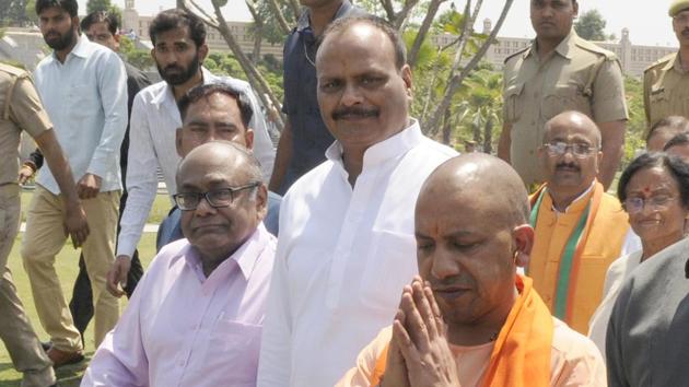 Chief minister Yogi Adityanath inspecting Gomti River Front, the dream project of former chief minister Akhilesh Yadav, in Lucknow on Monday. (HT Photo) Chief minister Yogi Adityanath inspecting Gomti River Front, the dream project of former chief minister Akhilesh Yadav, in Lucknow on Monday. (HT Photo)