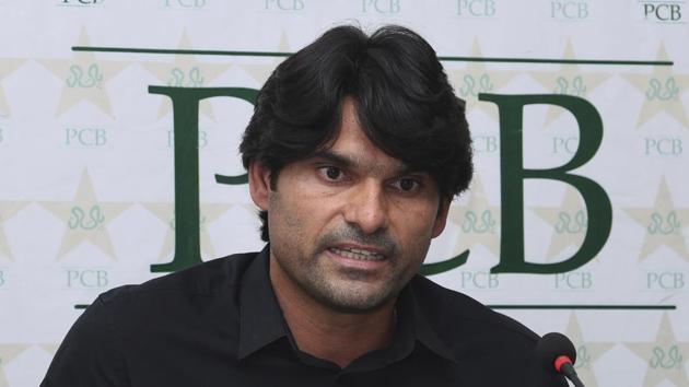 Mohammad Irfan at a press conference in Lahore on Wednesday. The Pakistan Cricket Board (PCB) has suspended the giant Pakistani pacer for one year and also fined him for violating the anti-corruption code during the Pakistan Super League. Irfan has admitted that he was twice approached by bookmakers during the PSL but he didn't inform the ACU officials in time. (AP) Mohammad Irfan at a press conference in Lahore on Wednesday. The Pakistan Cricket Board (PCB) has suspended the giant Pakistani pacer for one year and also fined him for violating the anti-corruption code during the Pakistan Super League. Irfan has admitted that he was twice approached by bookmakers during the PSL but he didn't inform the ACU officials in time. (AP)