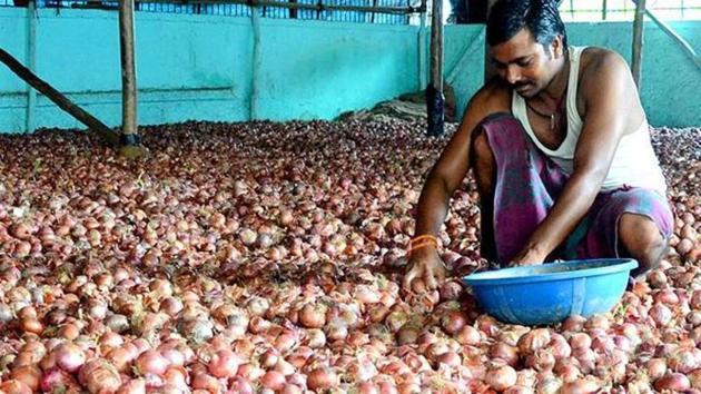 The issue was also discussed when Jaitley was in the city on Sunday to talk on issues related to Good and Services Tax (GST), which will be implemented from July 1.(HT FILE)