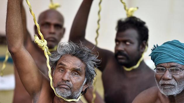 Farmers enact hangings or attempted suicide of other farmers affected by crop distress. (Raj K Raj/HT PHOTO)