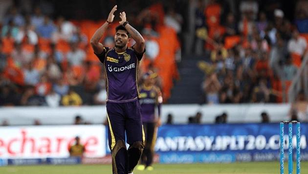 Umesh Yadav played a key part in India’s gruelling Test season, and is likely to miss the initial phase of the 2017 IPL season.(kkr.in)