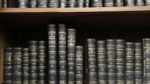 Among the libraries founded in Bengal in the 1850s are Rishi Rajnayaran Basu Smriti Pathagar in Midnapore (1851), founded byRajnayaran Basu, a prominent face of the Renaissance, and Uttarpara Jaykrishna Public Library (1859), founded by Jaykrishna Mukherjee, another celebrated personality. Other libraries include Hooghly Public Library (1854), Krishnanagar Public Library (1856) and Konnagar Public Library (1858). (Samir Jana/HT PHOTO)
