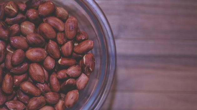 Peanuts are a rich source of good protein and antioxidants.(Shutterstock)