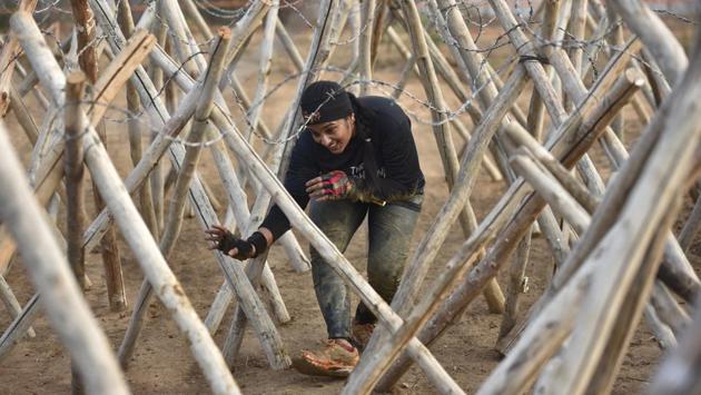 The third category was for kids aged between 8 and 15. The children’s race named the ‘Nixie Races’ was carefully curated for with 7 obstacles across a 1 km track. (Arijit Sen/HT Photo)