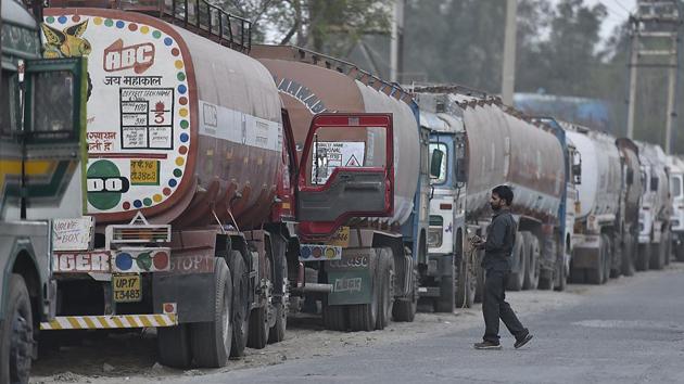 The situation could turn for the worse as LPG gas carriers and tankers are set to join the strike from Monday.(HT File Photo)