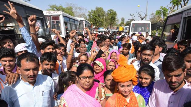 The Rajasthan excise department has set higher revenue target but protests against liquor shops continue in the state.(HT Photo) The Rajasthan excise department has set higher revenue target but protests against liquor shops continue in the state.(HT Photo)