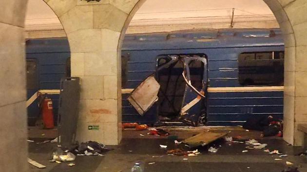 A picture shows the damaged train carriage at Technological Institute metro station in Saint Petersburg on April 3. (AFP Photo) A picture shows the damaged train carriage at Technological Institute metro station in Saint Petersburg on April 3. (AFP Photo)