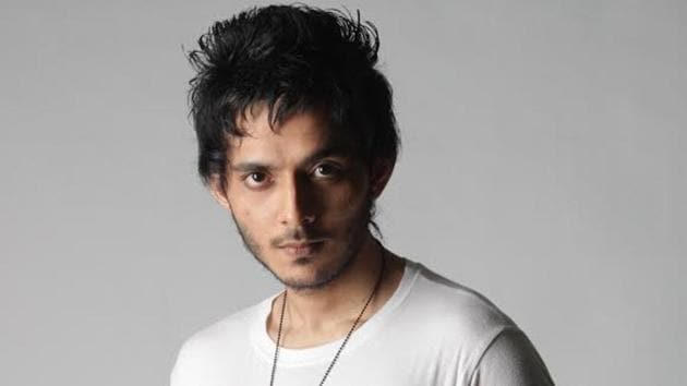 Tanishk Bagchi I Try To Keep The Identity Of The Original Song In The Remake Hindustan Times Tanishk bagchi & zara khan lyrics. tanishk bagchi i try to keep the