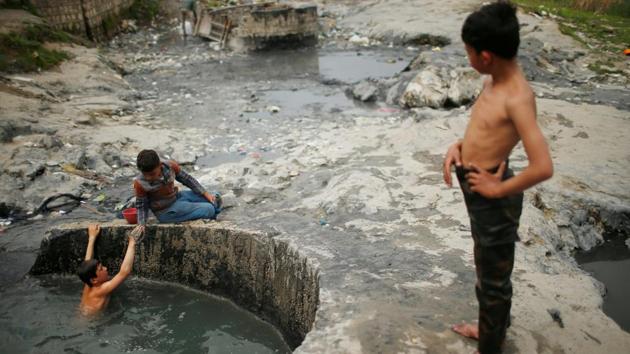 Upgrading the baths is probably the last priority for officials who, just 2 km (1.25 miles) away, also have to run one of the biggest camps for people fleeing the battle of Mosul.  (Suhaib Salem/REUTERS) 