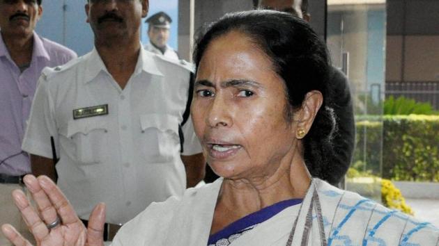 Kolkata: West Bengal Chief Minister Mamata Banerjee addresses a media conference at her office in Howrah nera Kolkata on Tuesday regarding the arrest of party MP Sudip Bandypadhyay in Rose Valley Chit Fund Case. PTI Photo (PTI1_3_2017_000194B)(PTI Photo) Kolkata: West Bengal Chief Minister Mamata Banerjee addresses a media conference at her office in Howrah nera Kolkata on Tuesday regarding the arrest of party MP Sudip Bandypadhyay in Rose Valley Chit Fund Case. PTI Photo (PTI1_3_2017_000194B)(PTI Photo)
