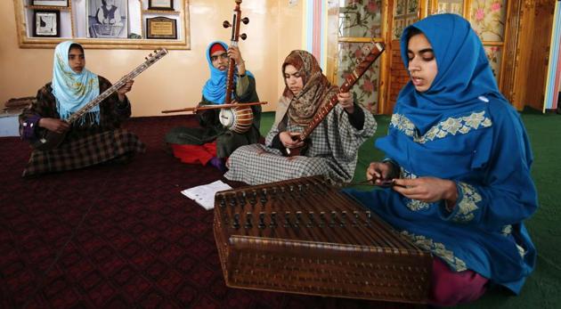 Thousands of people in the Muslim-majority region follow Sufism, a mystical branch of Islam whose adherents seek spiritual communion through music and dance . The songs, which use the lyrics of old Kashmiri- and Persian-language devotional poetry, date back to the 15th century. But they have evolved as a uniquely male tradition, sung by men and handed down through the male line of the family. (PARVAIZ BUKHARI / AFP)