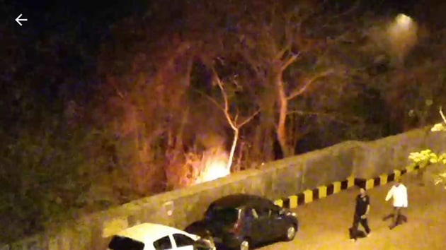 Officials from the Mumbai fire brigade said that when they reached the spot, the fire had spread across 20 feet. (HT FILE) Officials from the Mumbai fire brigade said that when they reached the spot, the fire had spread across 20 feet. (HT FILE)