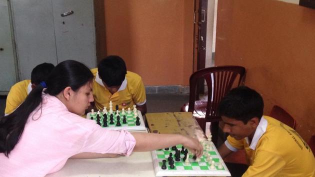 Project Checkmate: Devanshi Rathi Teaches Chess to the Blind