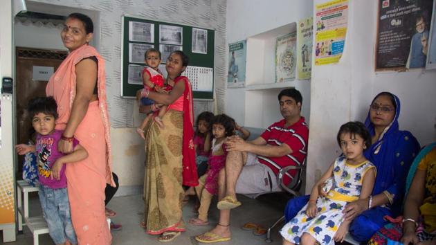 Mohalla Clinics have extended the reach of health service to a demographic of people who need it the most in a city-state such as Delhi. The reach of health care in India is still lacking but strides in the right direction are being made by the government and NGOs alike. (Vageesh Lall/ht photo) 