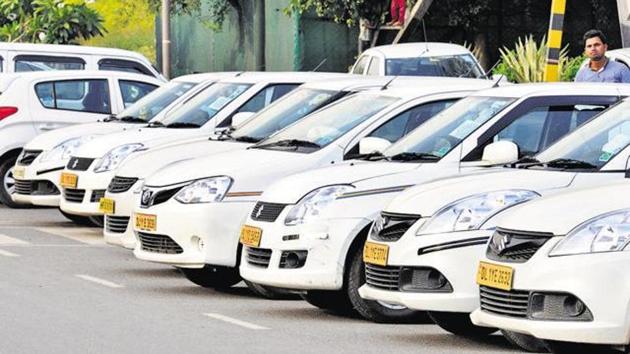 App-based cabs firms Ola and Uber will no longer be able to get away with tariff as the state government will now regulate their operations.(HT FILE) App-based cabs firms Ola and Uber will no longer be able to get away with tariff as the state government will now regulate their operations.(HT FILE)