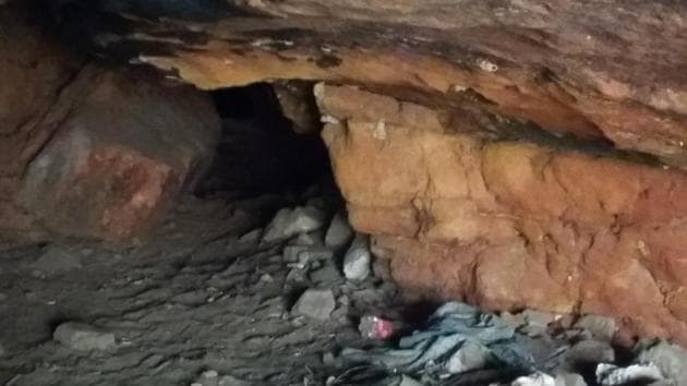 The cave, located in a hilly area near Smriti Vatika Park in Moti Bagh Part 1, has two narrow entrances.(Shiv Sunny/HT photo) The cave, located in a hilly area near Smriti Vatika Park in Moti Bagh Part 1, has two narrow entrances.(Shiv Sunny/HT photo)