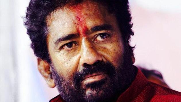 National carrier Air India had barred Ravindra Gaikwad from flying in the airlines for allegedly assaulting one of their senior staffers.(HT Photo)